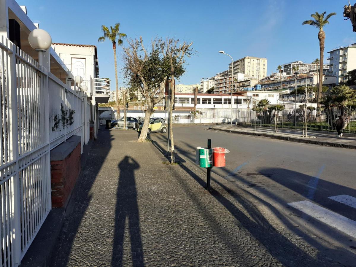 Domvs 84 Hotell Torre Annunziata Eksteriør bilde